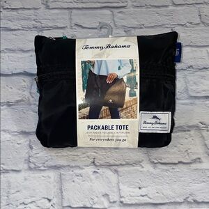 Tommy Bahama Packages Packable Tote (NWT)